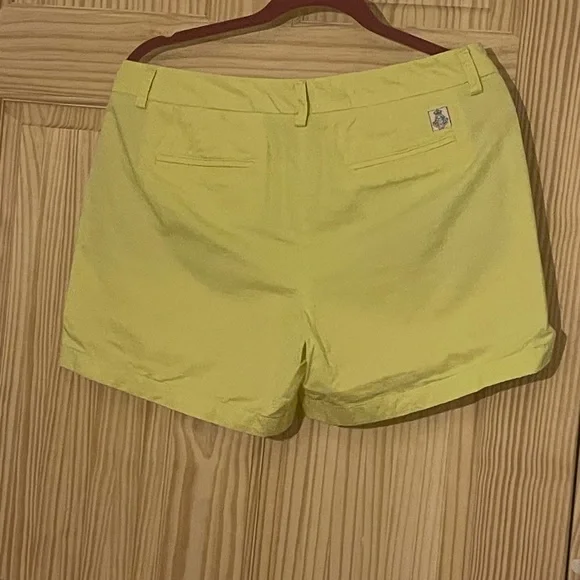 Tommy Hilfiger Women's Yellow Shorts - Picture 5 of 7
